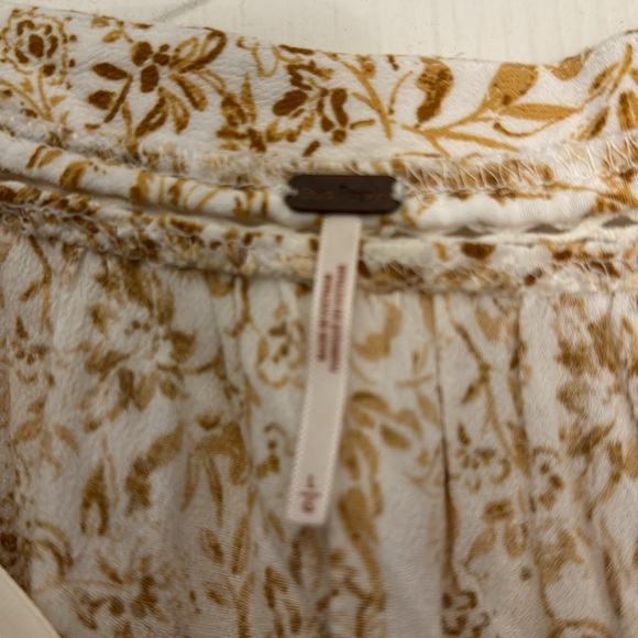 Free People blouse - Picture 2 of 4
